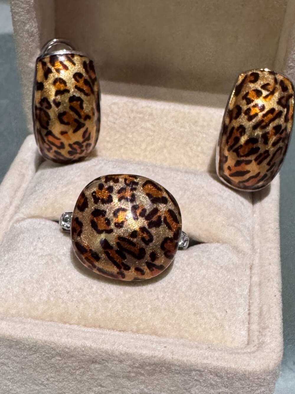 🐾 RARE Vintage Sterling Silver Panther Print Earrings & Ring Set–Fierce, Fun 🐾